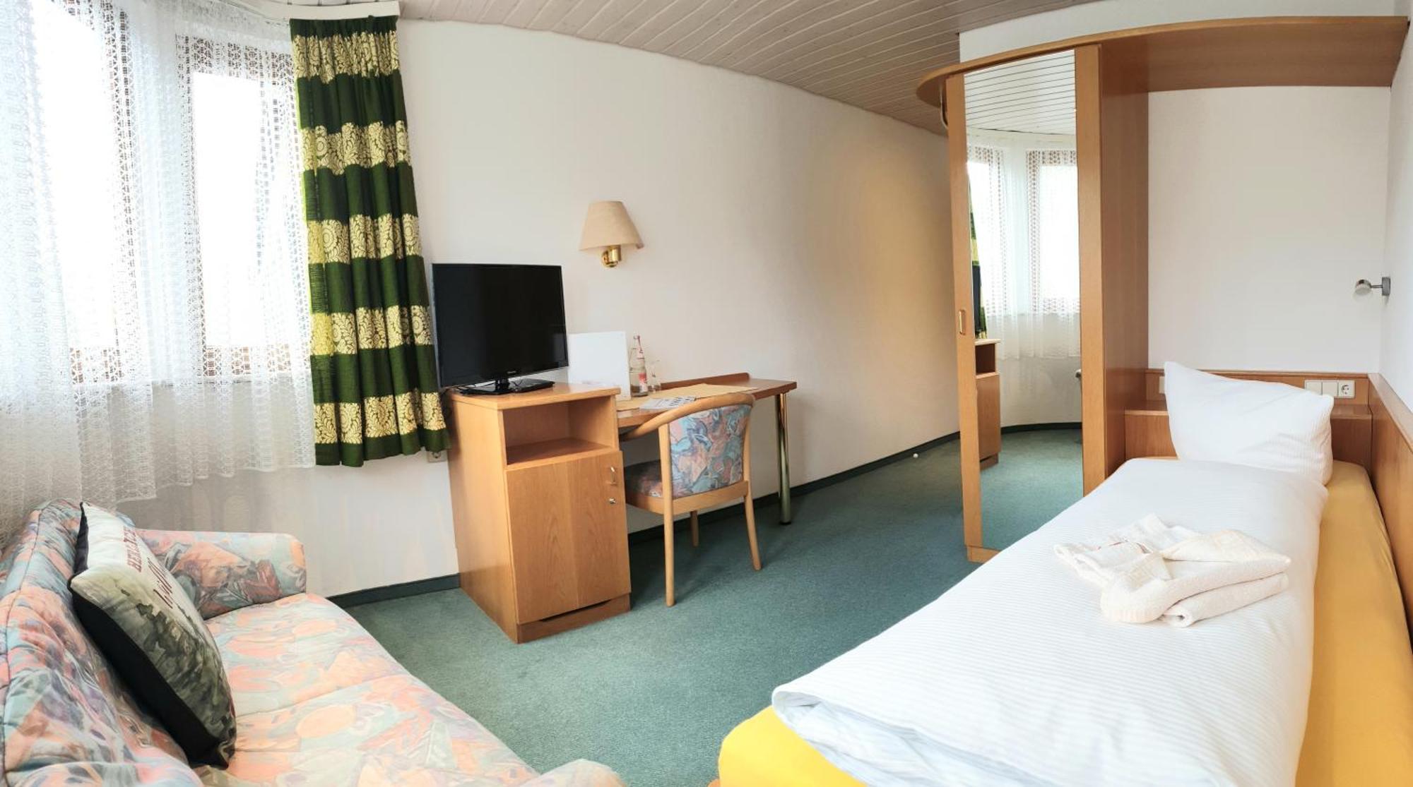 Garni Hotel Adler Post بيرسبرون المظهر الخارجي الصورة