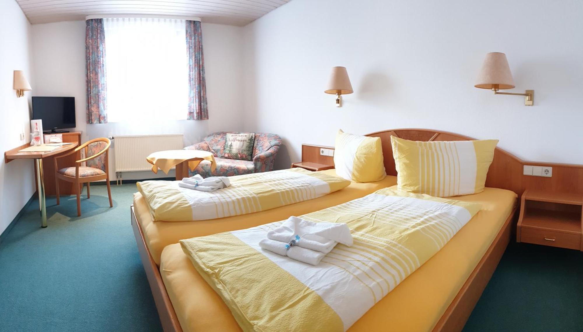 Garni Hotel Adler Post بيرسبرون المظهر الخارجي الصورة
